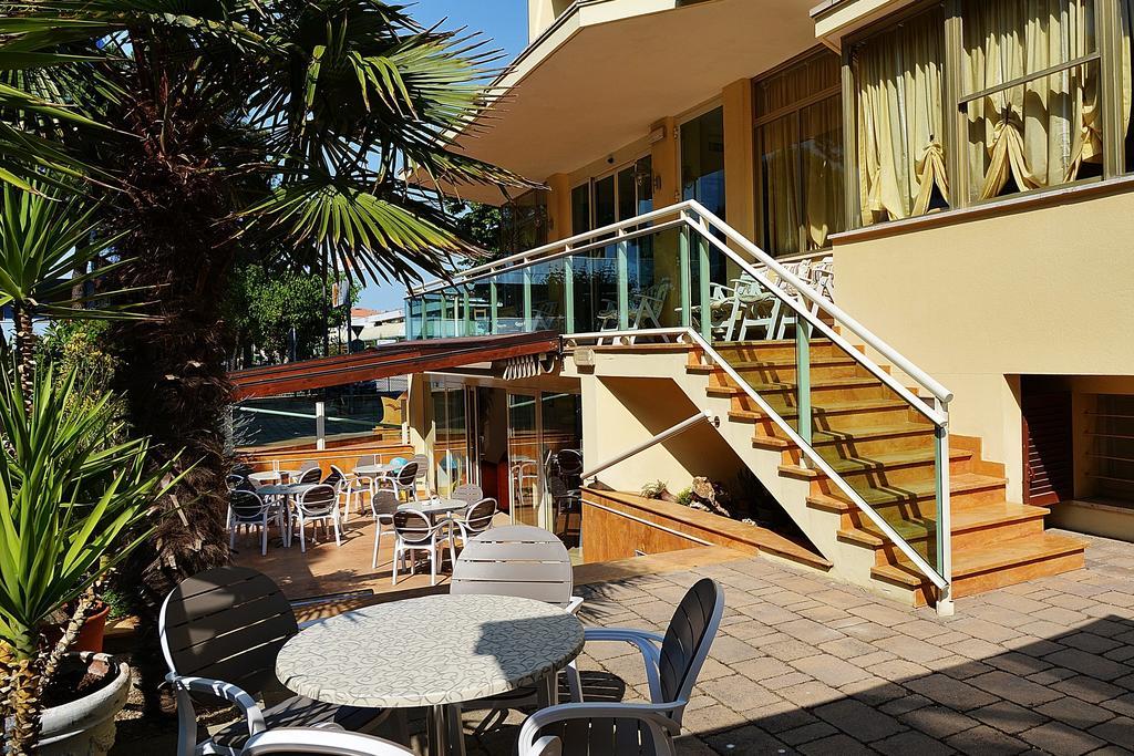 Hotel Bamar ピナレッラ エクステリア 写真