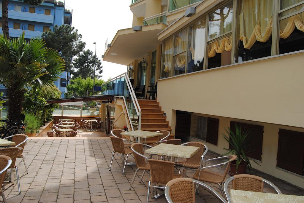 Hotel Bamar ピナレッラ エクステリア 写真